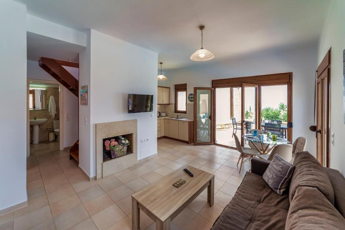 Karena Seaview Villa Gerani Chanion Dış mekan fotoğraf