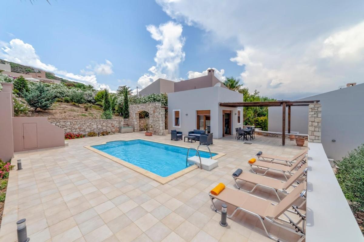Karena Seaview Villa Gerani Chanion Dış mekan fotoğraf