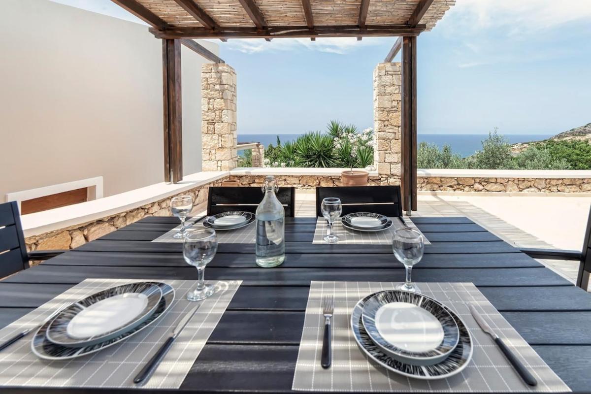 Karena Seaview Villa Gerani Chanion Dış mekan fotoğraf